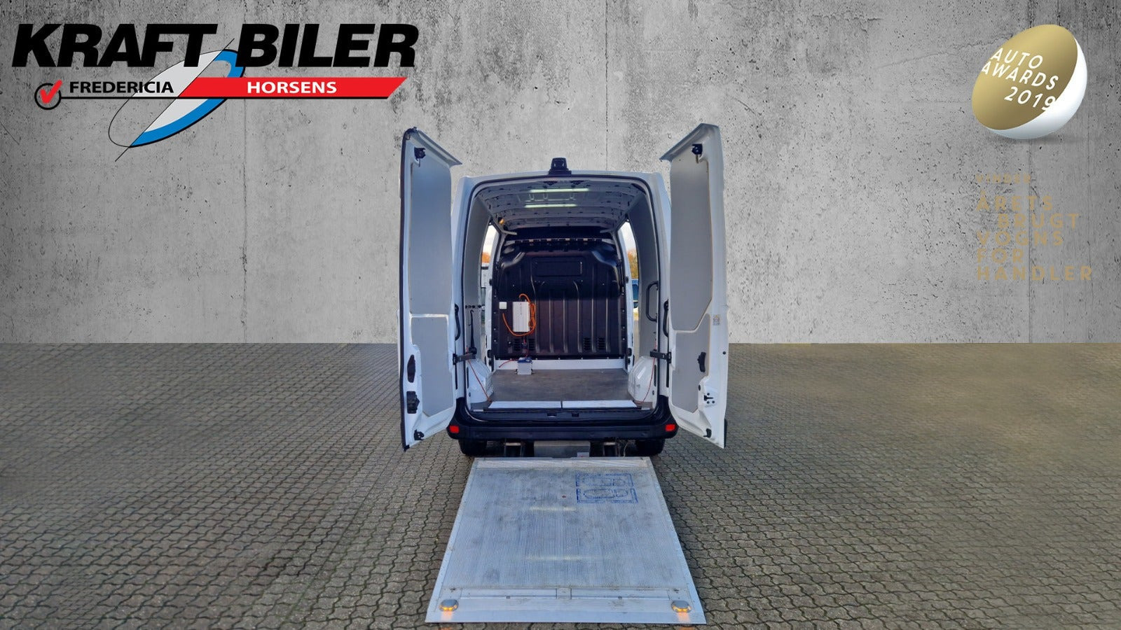 Hvid Renault Master IV T35 fra 2021