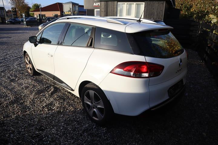 Hvid Renault Clio IV fra 2014