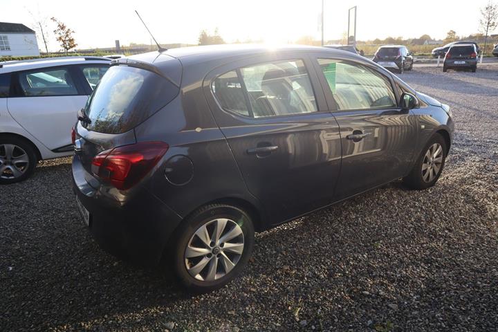 Grå Opel Corsa fra 2016