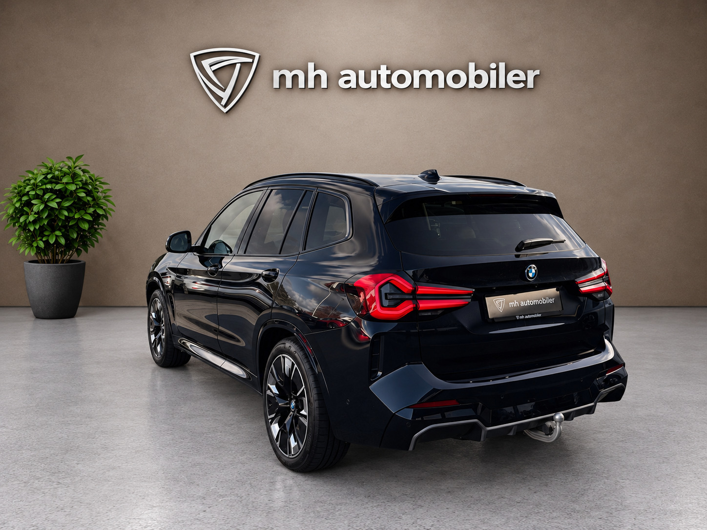 Sort BMW iX3 fra 2023