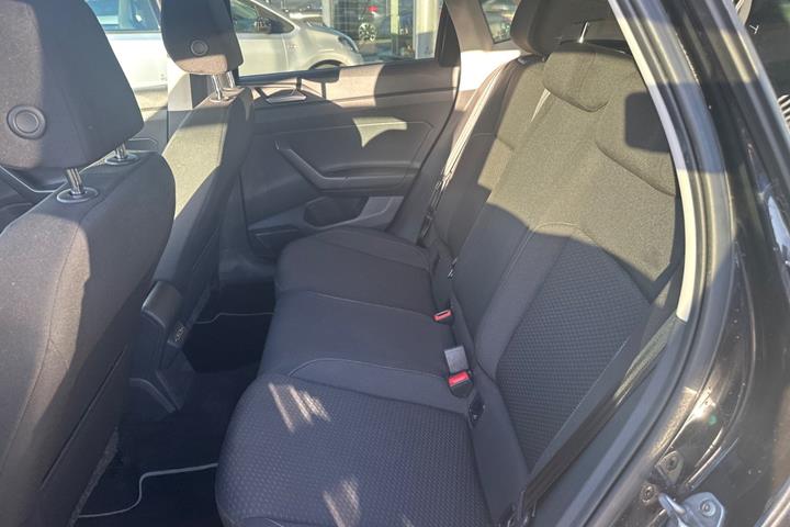 Sort VW Polo fra 2020