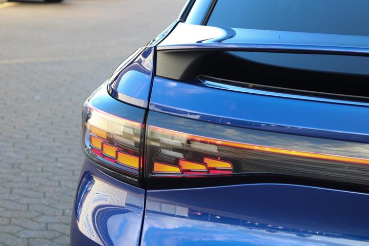 Blå VW ID.5 fra 2026