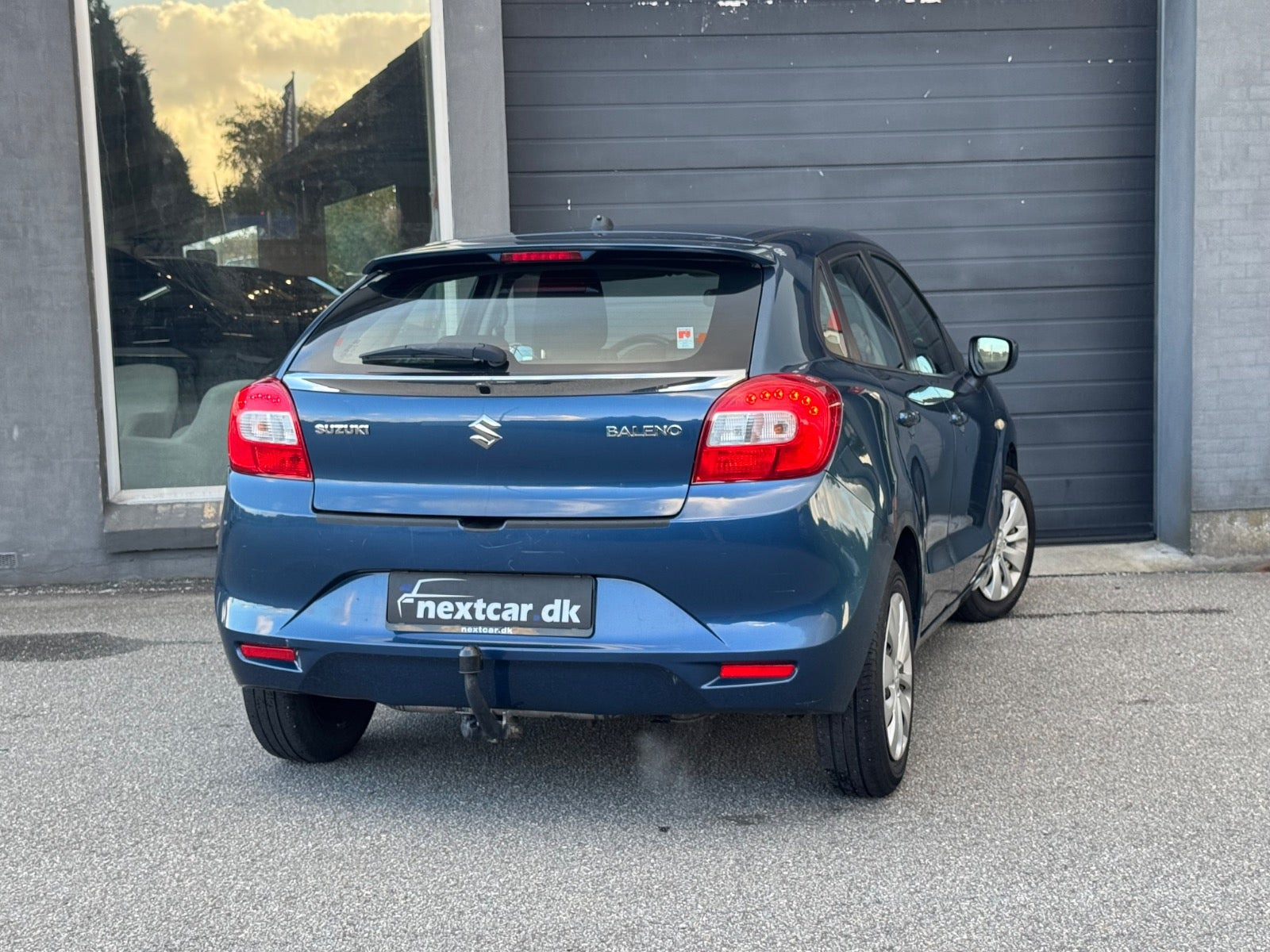 Blå Suzuki Baleno fra 2018