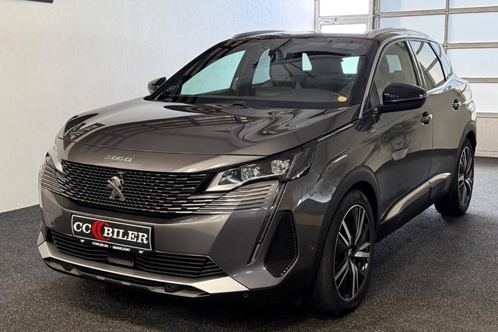 Grå Peugeot 3008 fra 2021