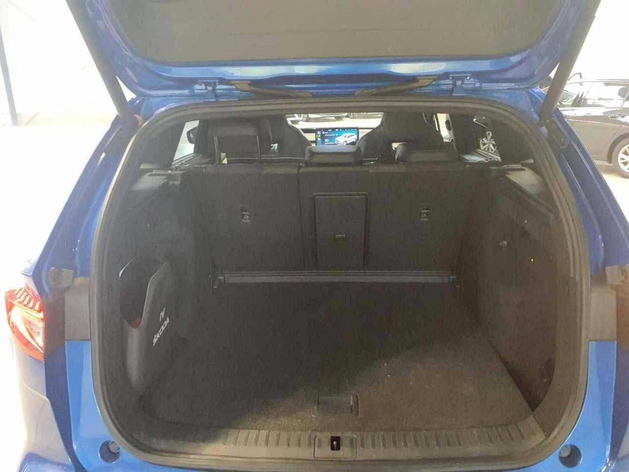 Blå Skoda Enyaq fra 2023
