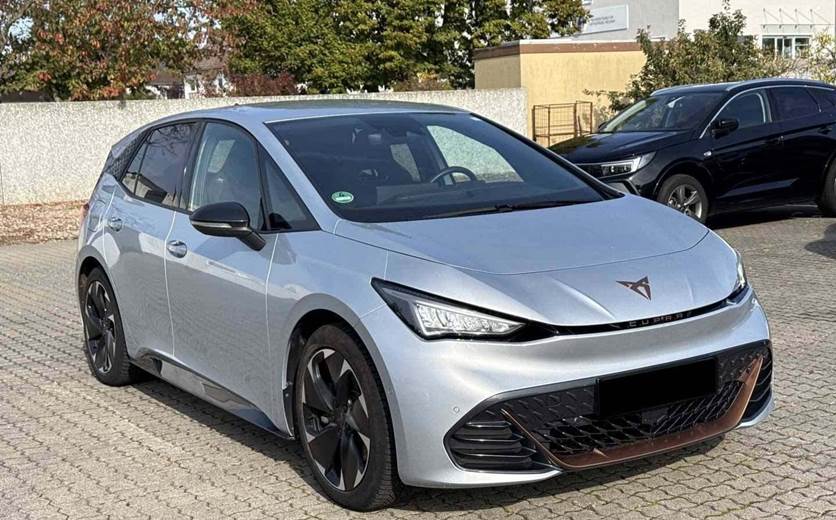 Cupra Born 77 e-Boost