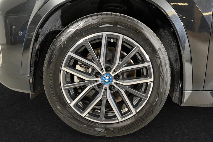 Sort BMW iX1 fra 2023