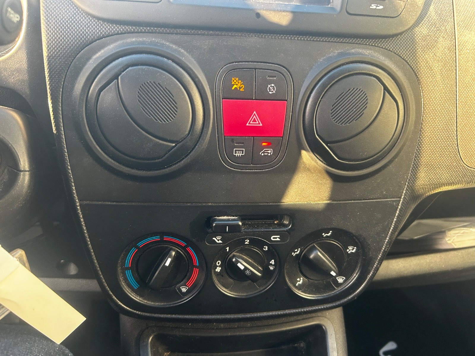 Hvid Fiat Fiorino fra 2016