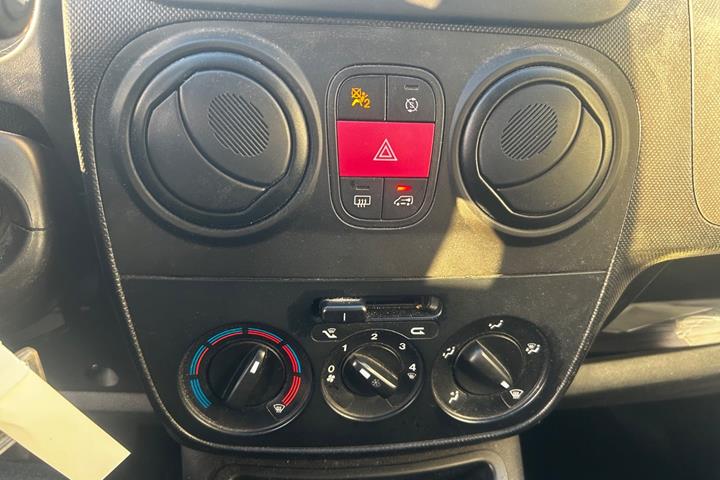 Hvid Fiat Fiorino fra 2016