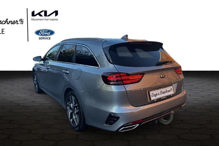 Sølv Kia Ceed fra 2019