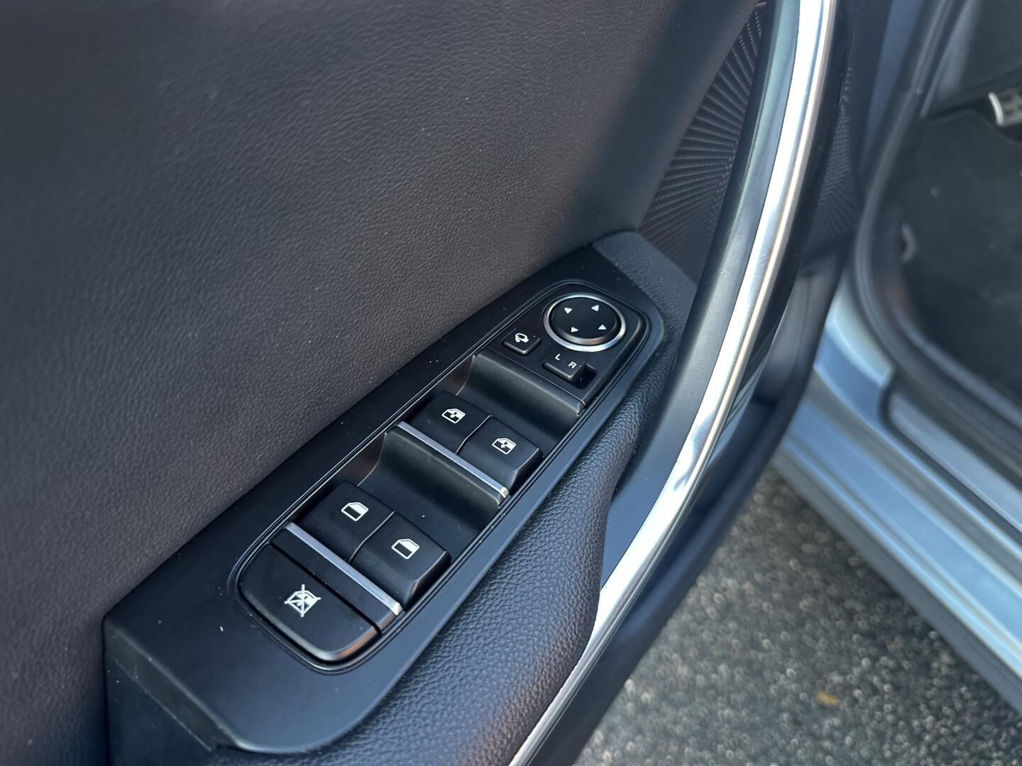 Sølv Kia Ceed fra 2019