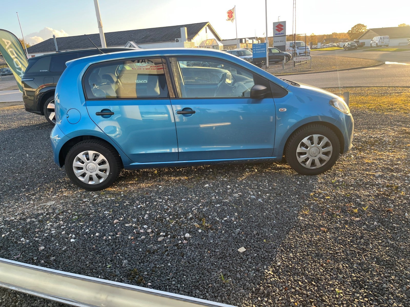 Blå Skoda Citigo fra 2017