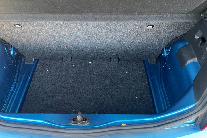 Blå Skoda Citigo fra 2017