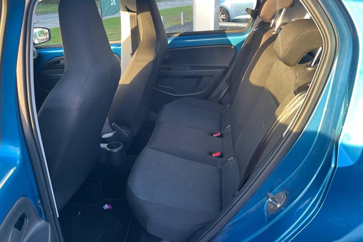 Blå Skoda Citigo fra 2017