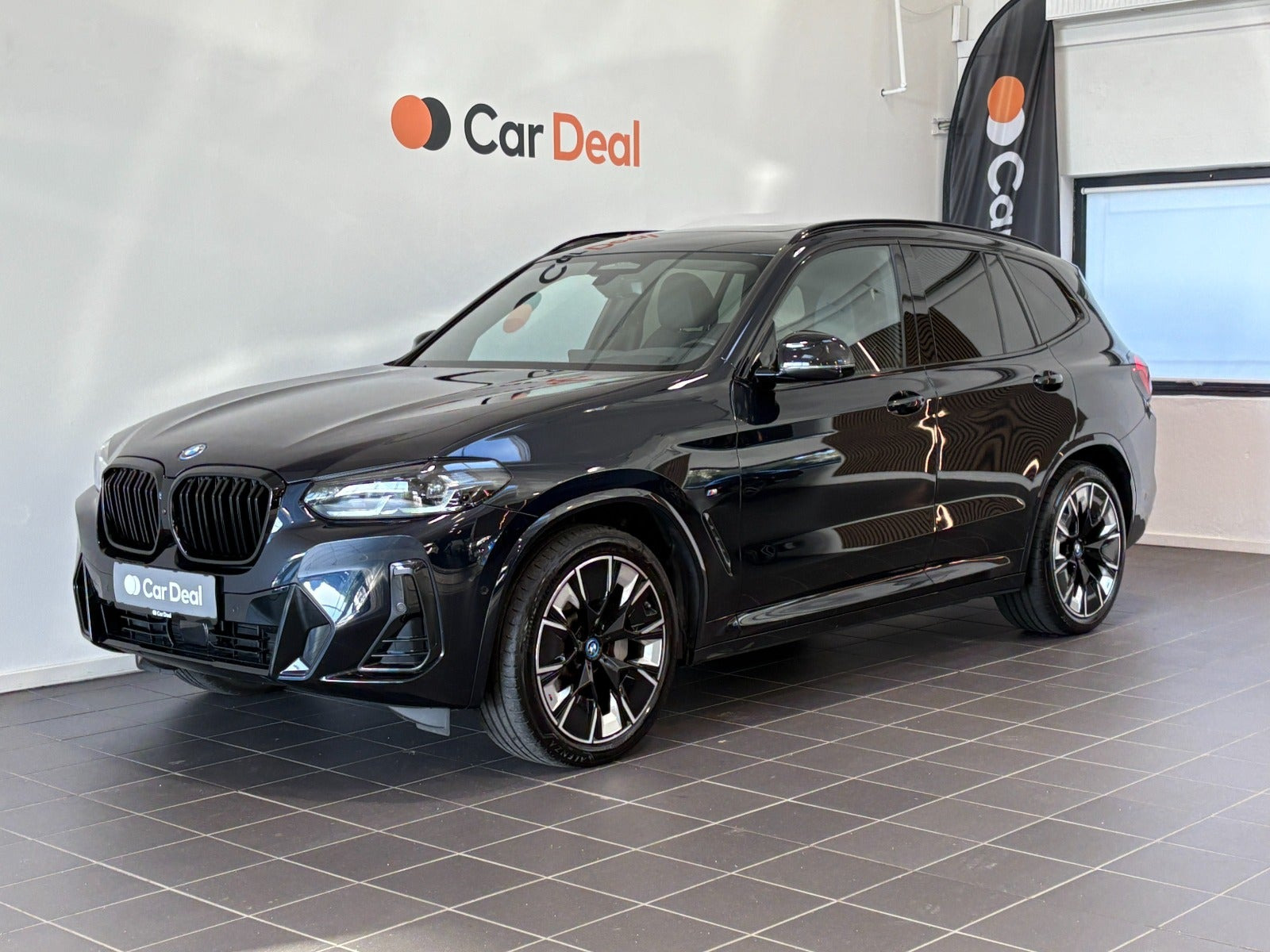 BMW iX3 Charged Plus M-Sport