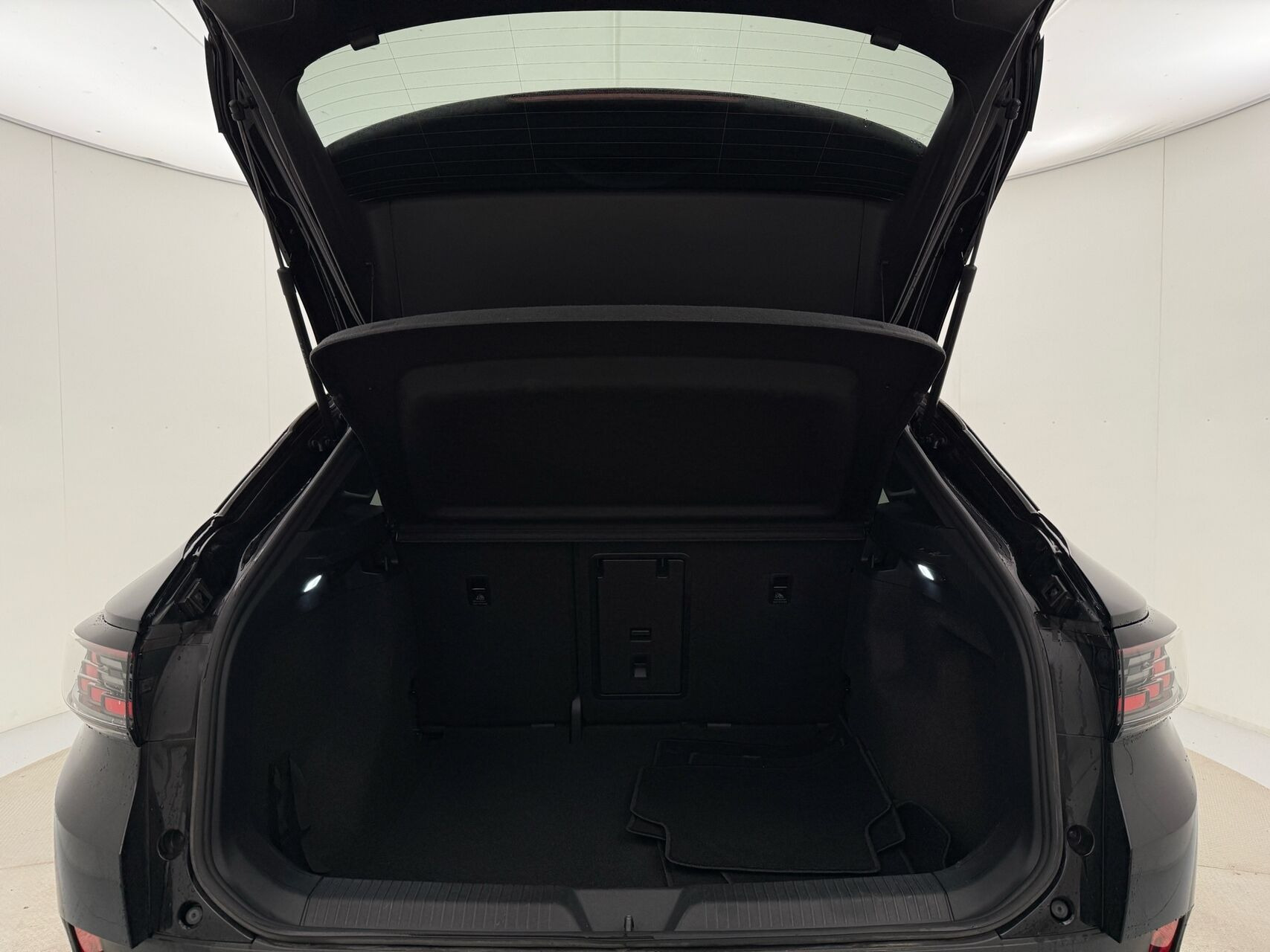 Sort VW ID.4 fra 2023