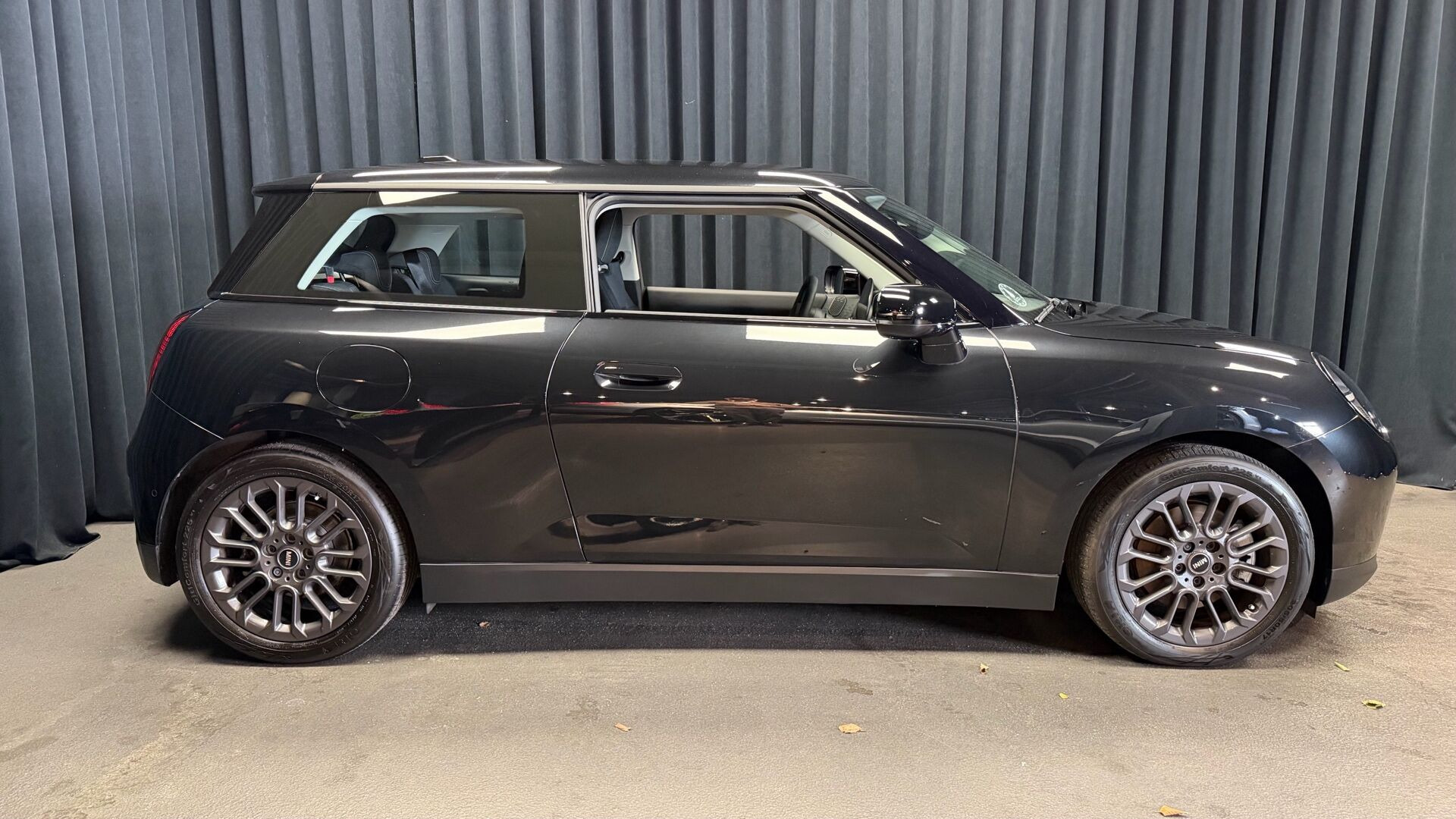 Sort Mini Cooper fra 2024