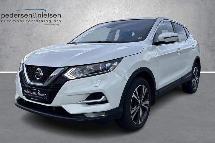 Hvid Nissan Qashqai fra 2020