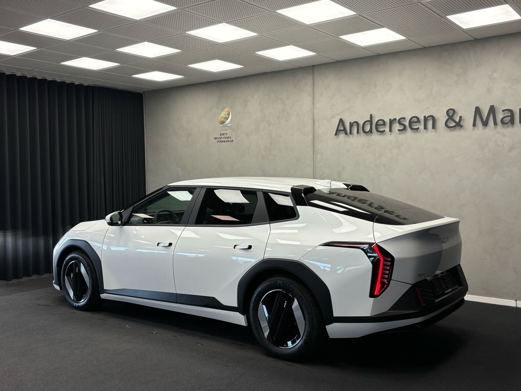 Hvid Kia EV4 fra 2026