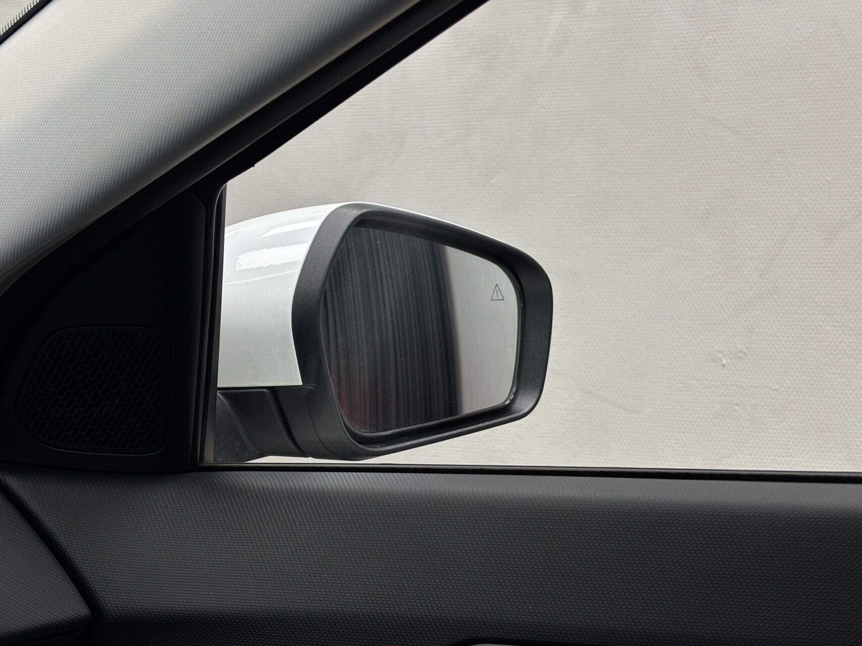 Hvid Kia EV4 fra 2026