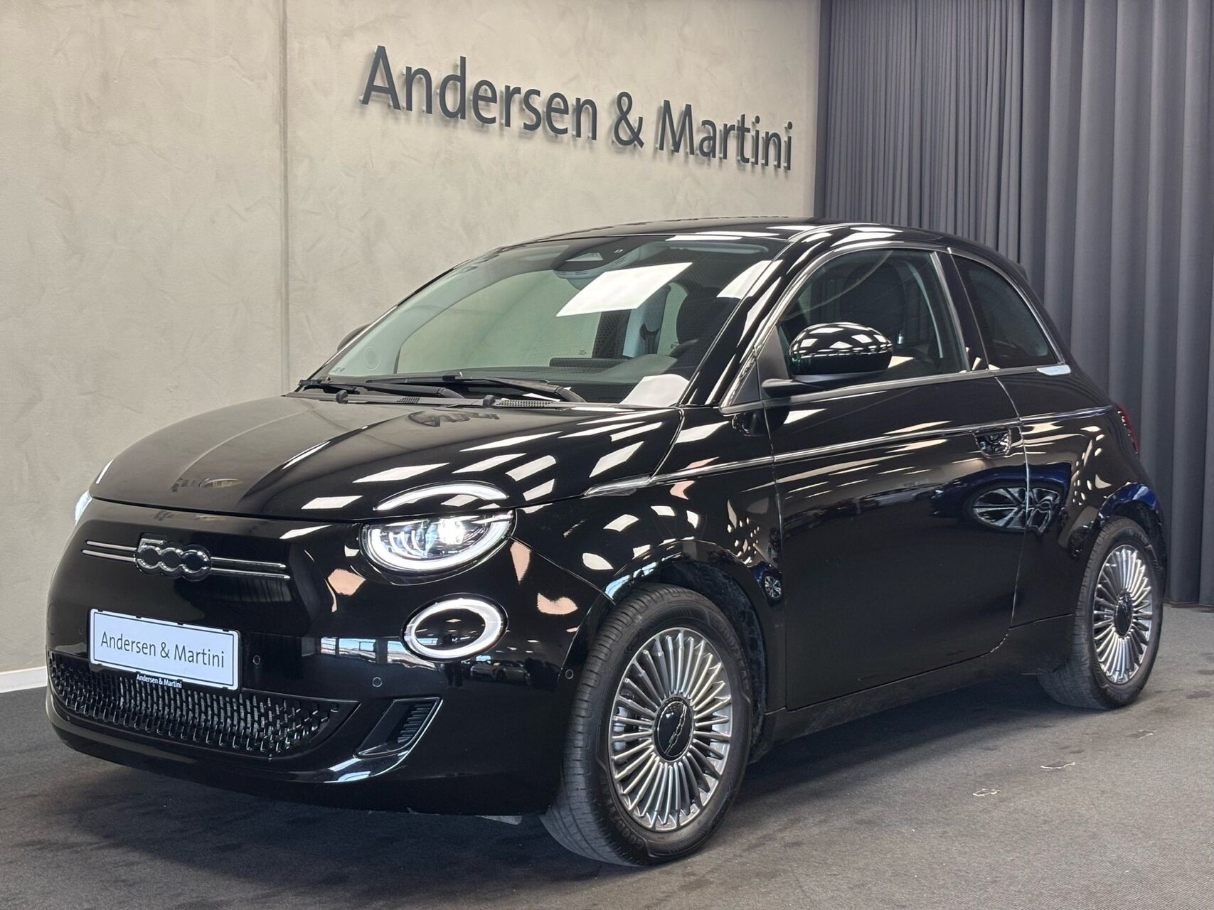Sort Fiat 500e fra 2023