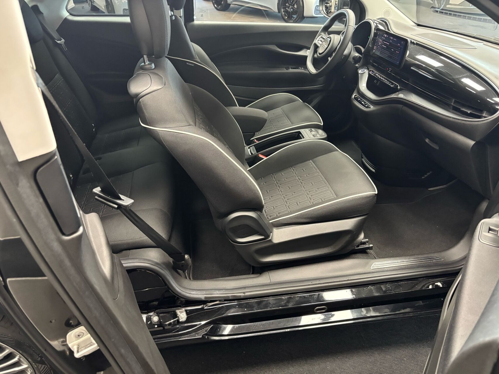 Sort Fiat 500e fra 2023