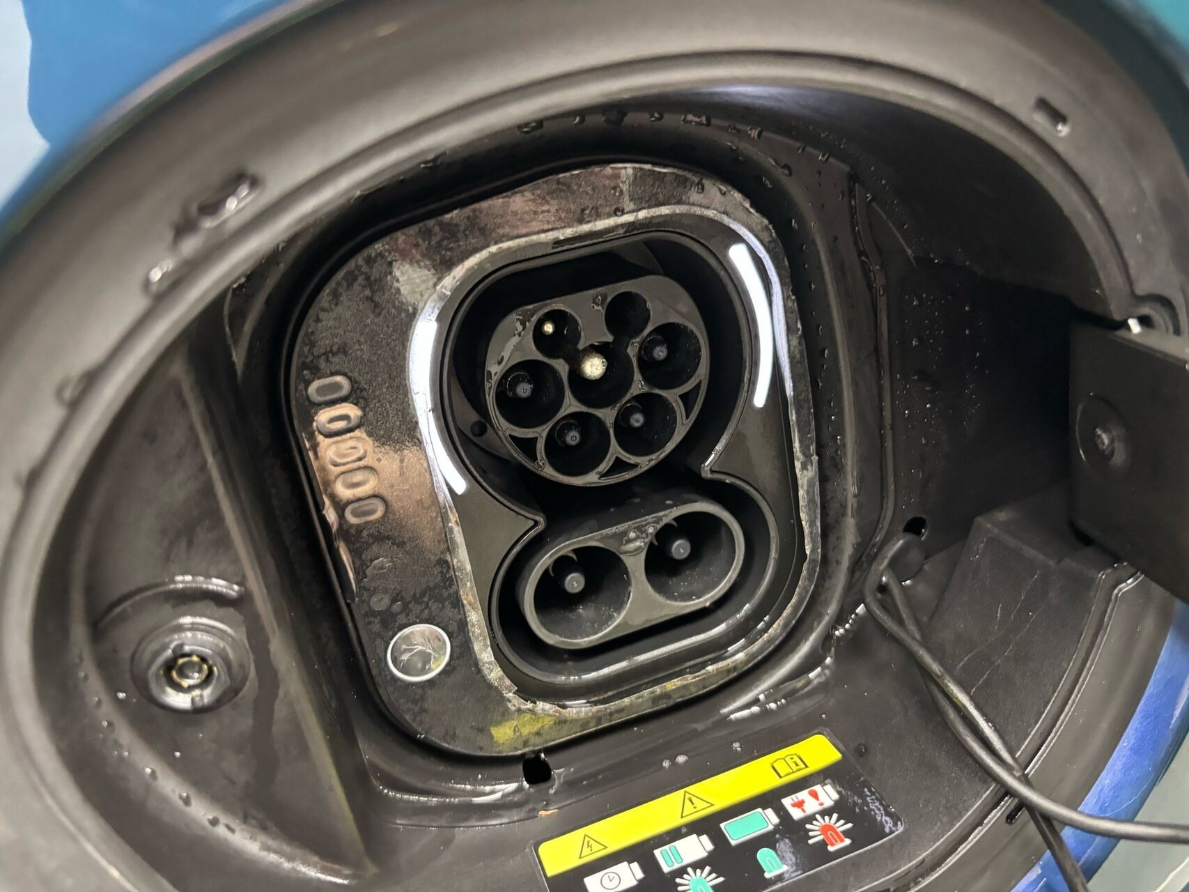 Grøn Fiat 500e fra 2023