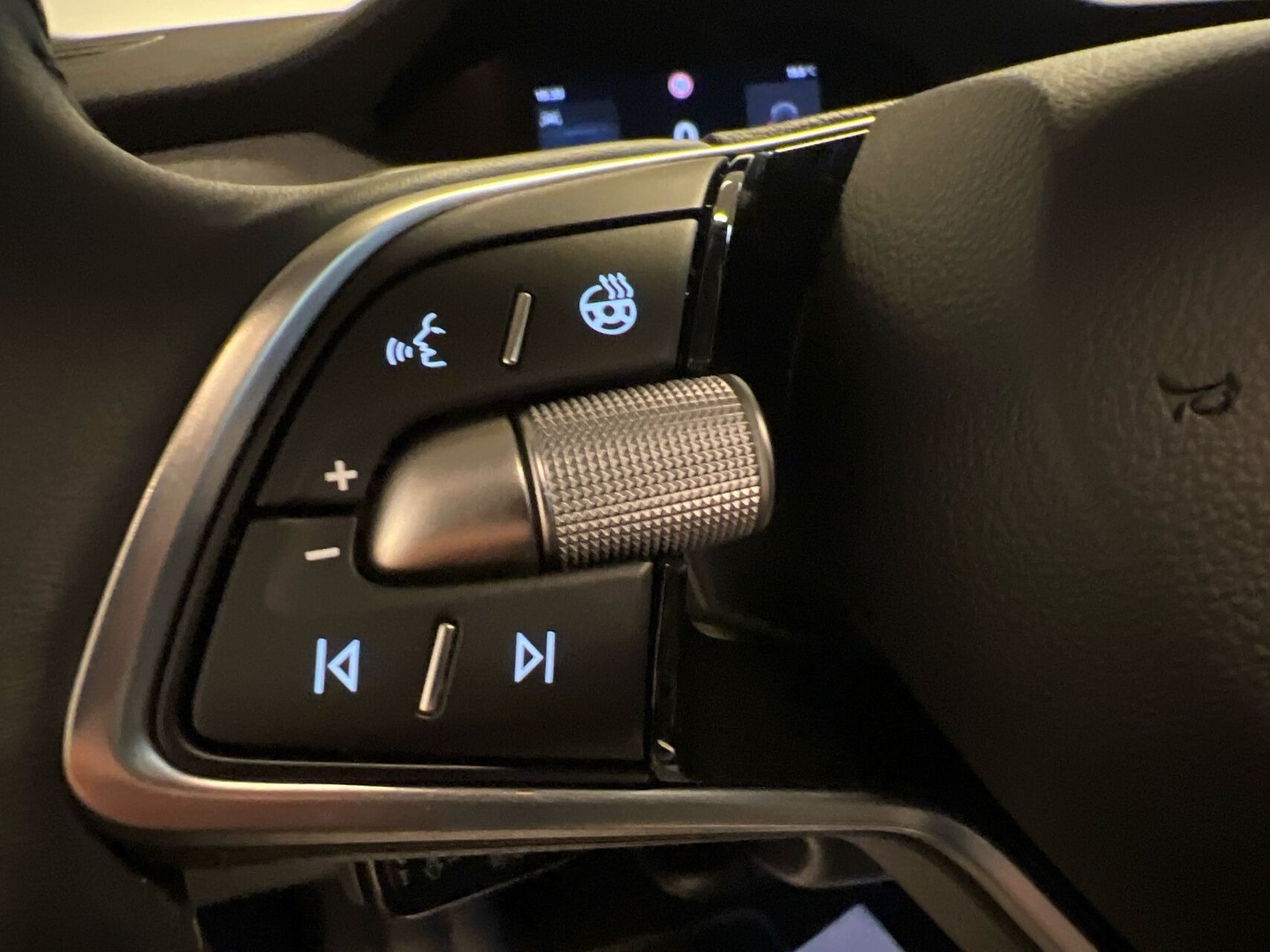 Sølv Skoda Enyaq fra 2025