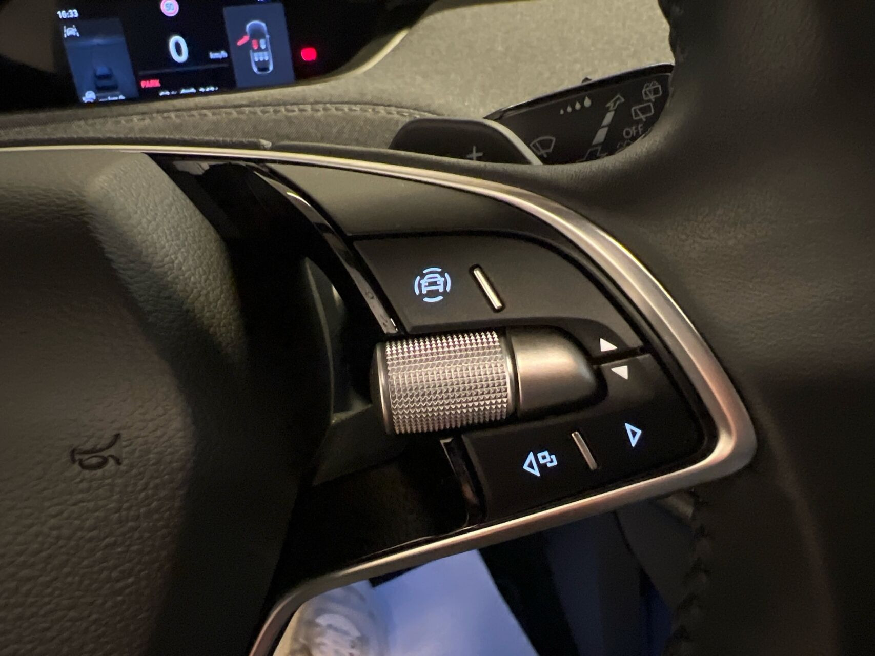 Sølv Skoda Enyaq fra 2025