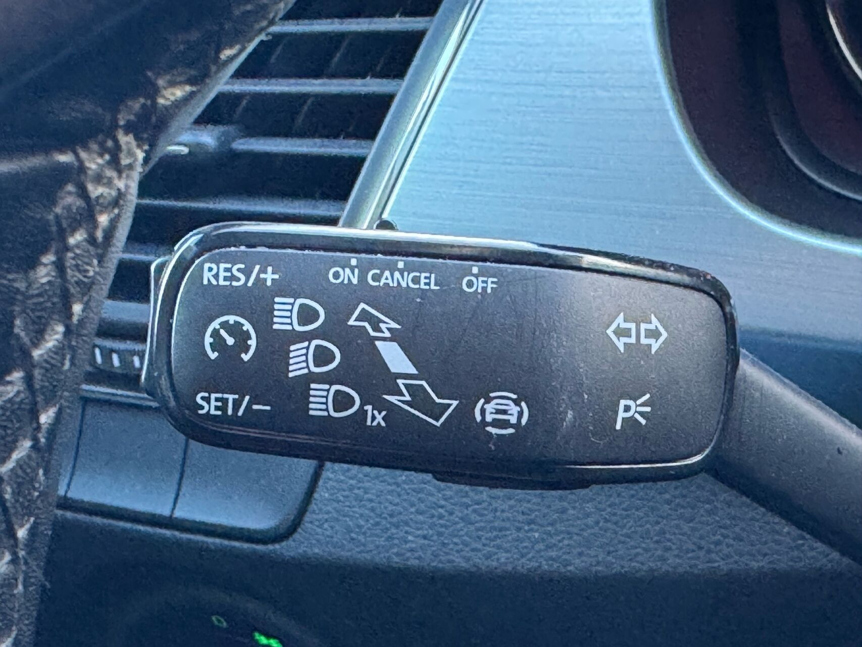 Blå Skoda Fabia fra 2020