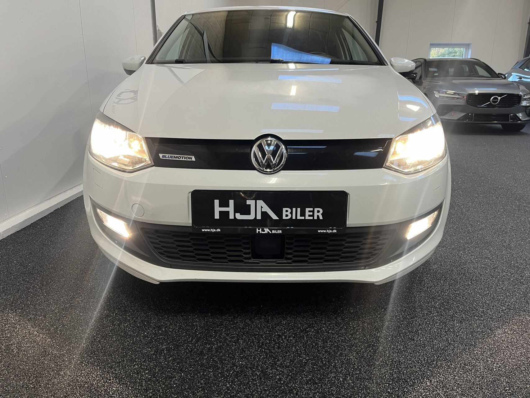 Hvid VW Polo fra 2014