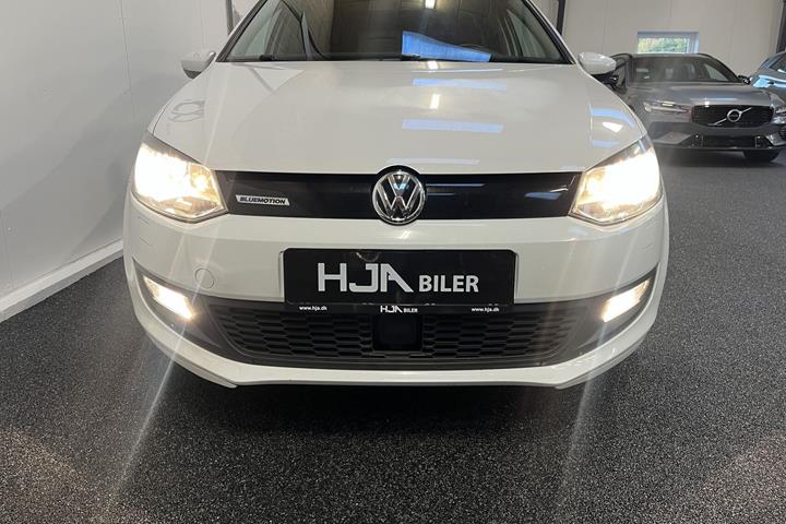 Hvid VW Polo fra 2014