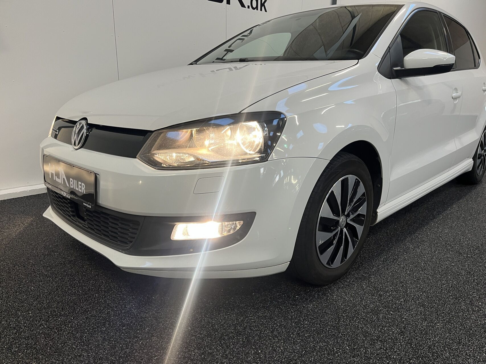Hvid VW Polo fra 2014