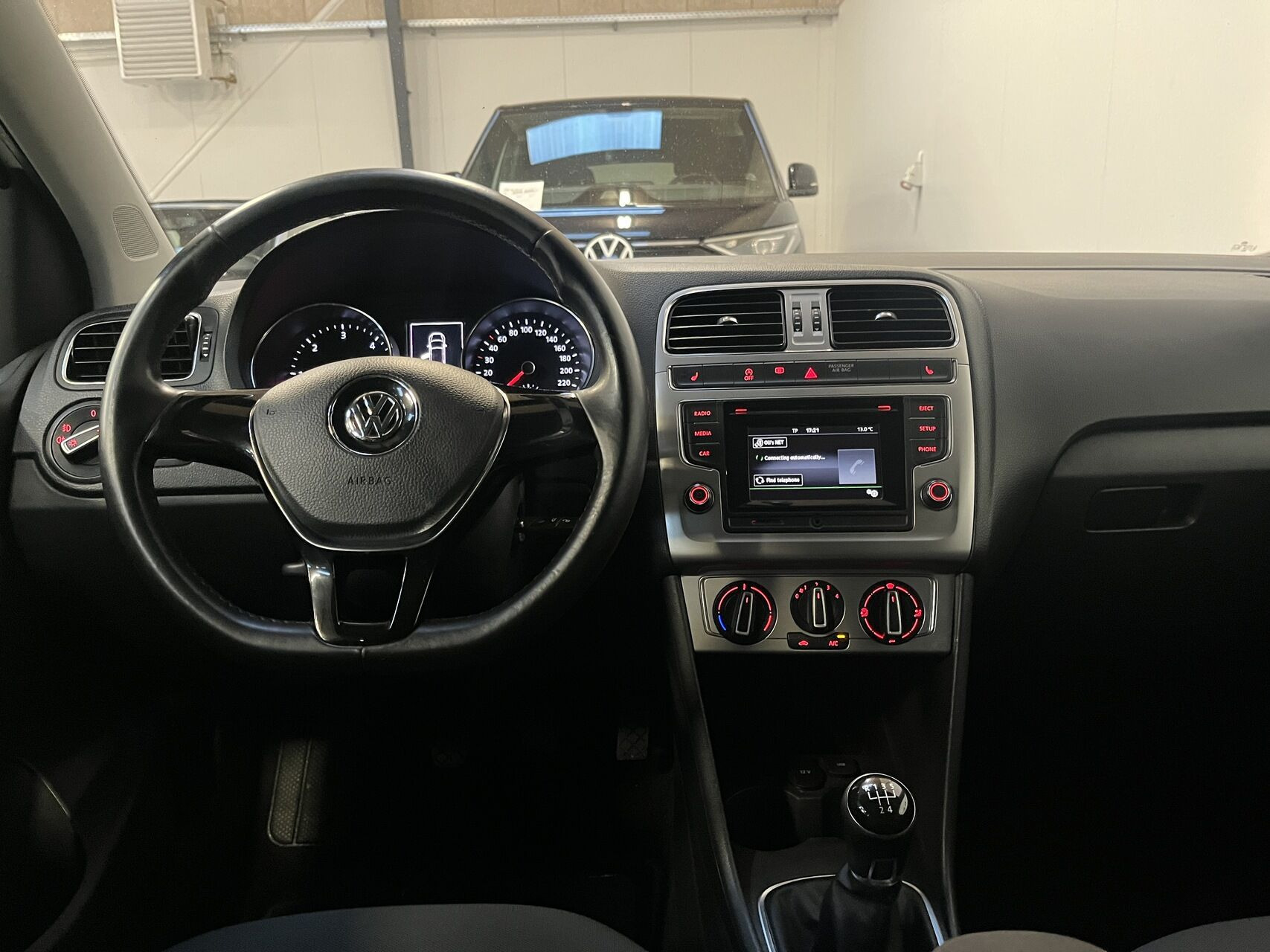 Hvid VW Polo fra 2014