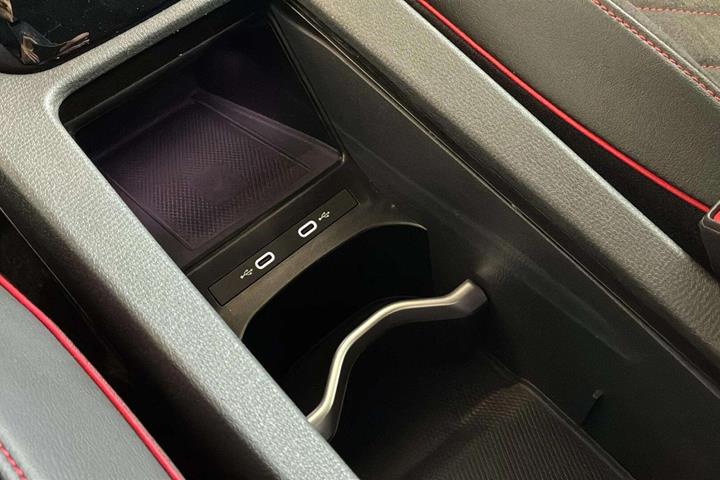 Sølv VW ID.4 fra 2023