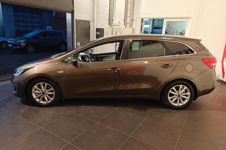 Brun Kia Ceed fra 2016