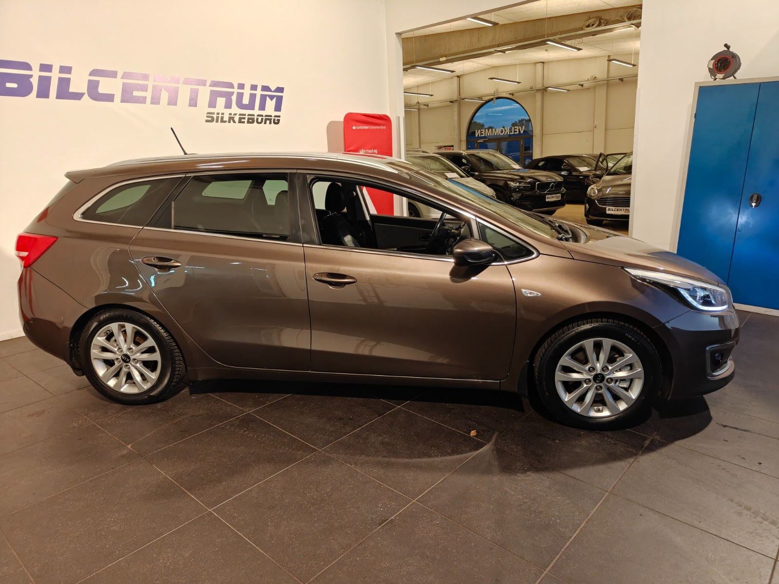 Brun Kia Ceed fra 2016