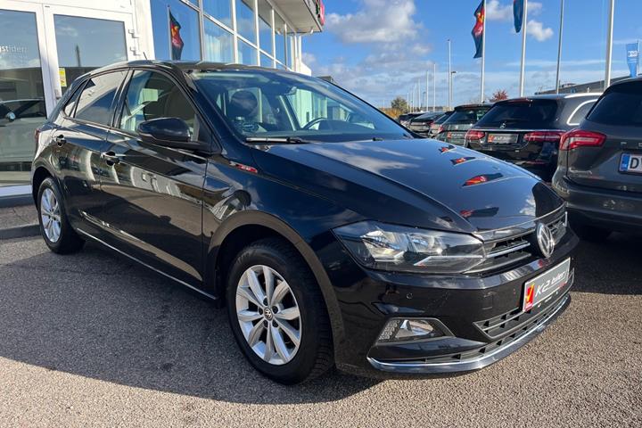 Sort VW Polo fra 2020