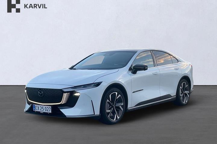 Hvid Mazda 6e fra 2026