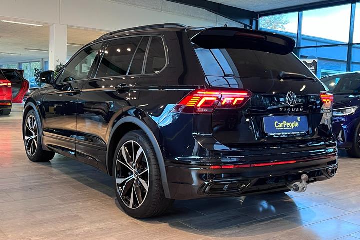 Sort VW Tiguan fra 2022