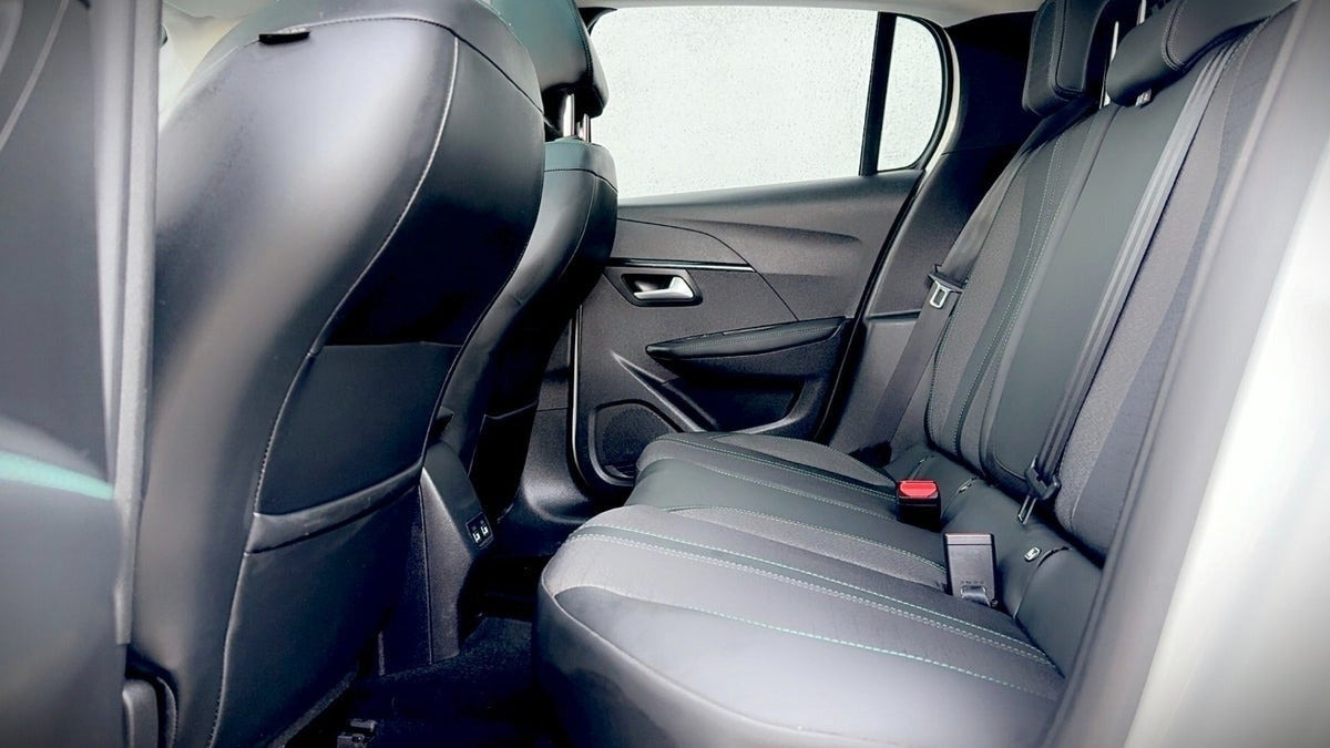 undefined Peugeot 208 fra 2020