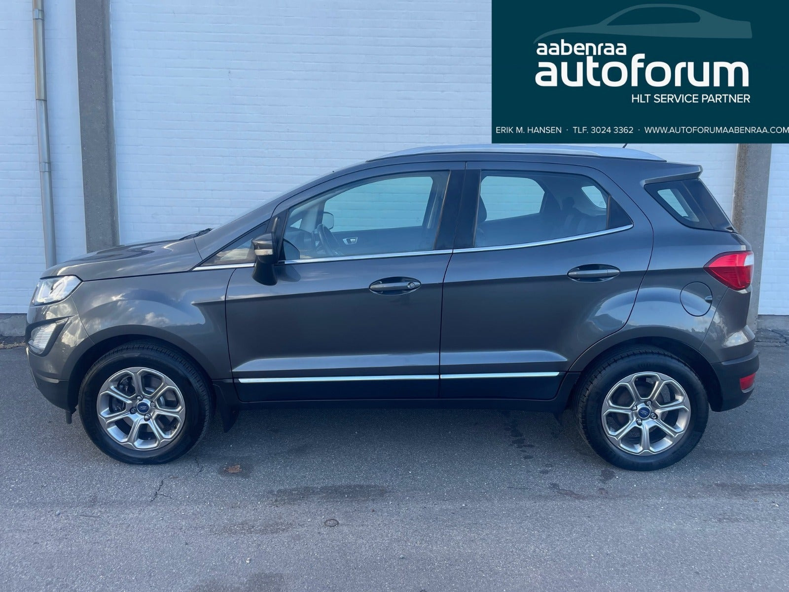 Grå Ford EcoSport fra 2018