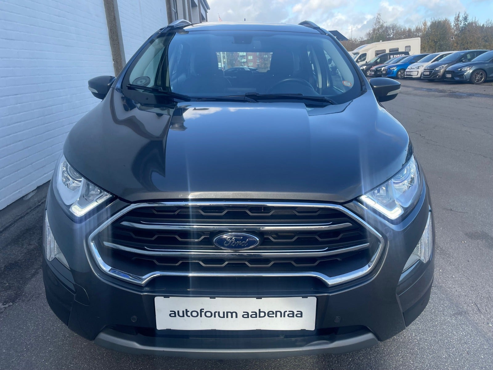 Grå Ford EcoSport fra 2018