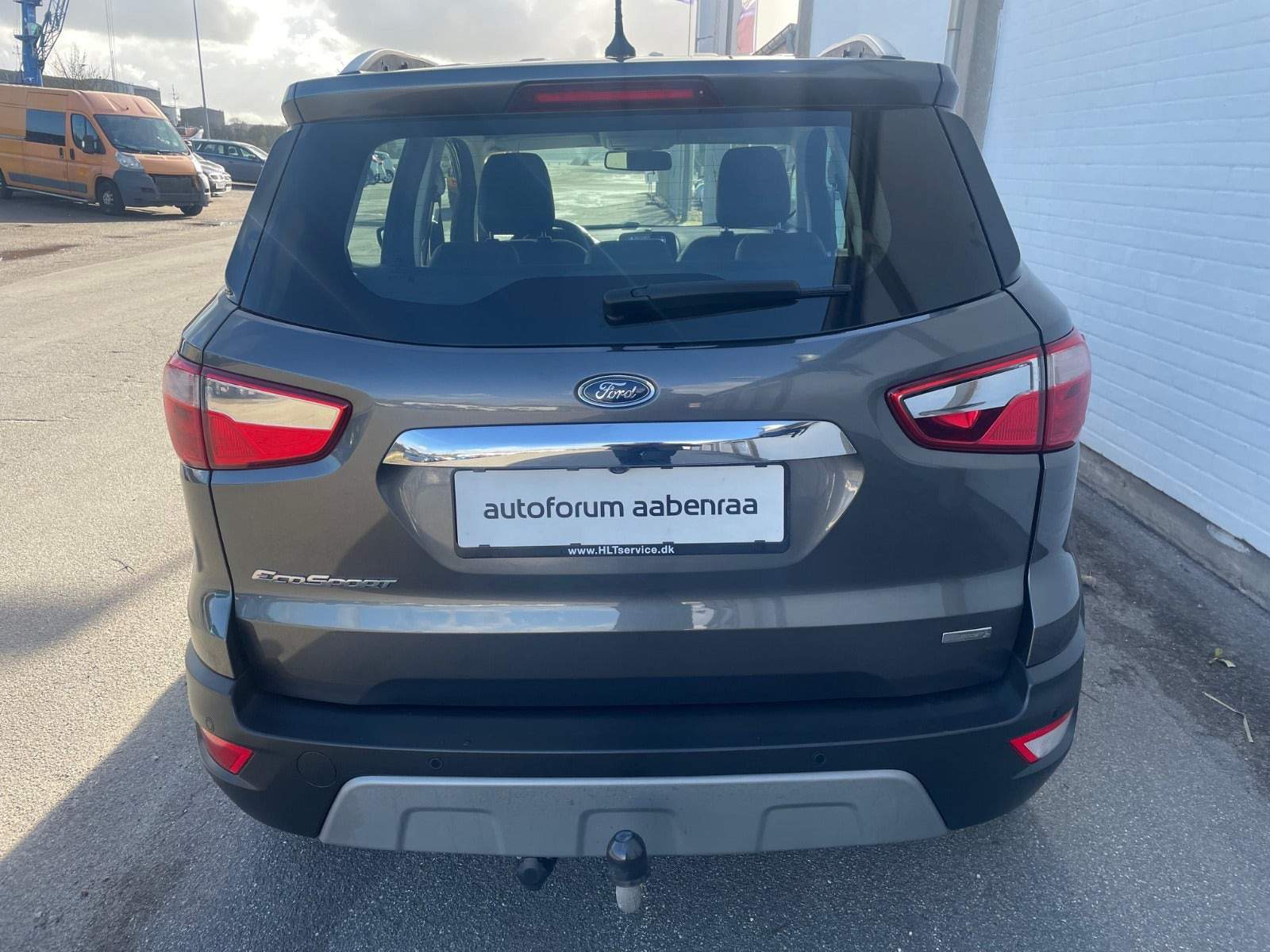 Grå Ford EcoSport fra 2018