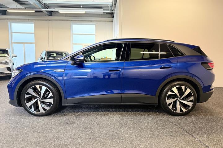 Blå VW ID.4 fra 2024