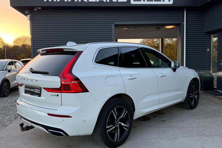 Hvid Volvo XC60 fra 2018