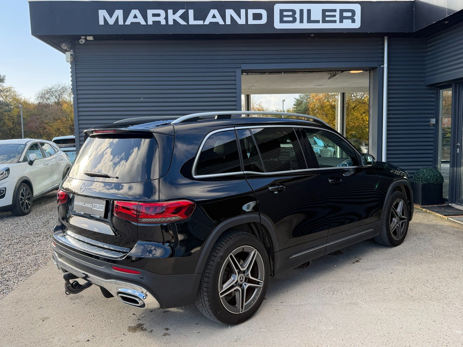 Sort Mercedes GLB200 fra 2020