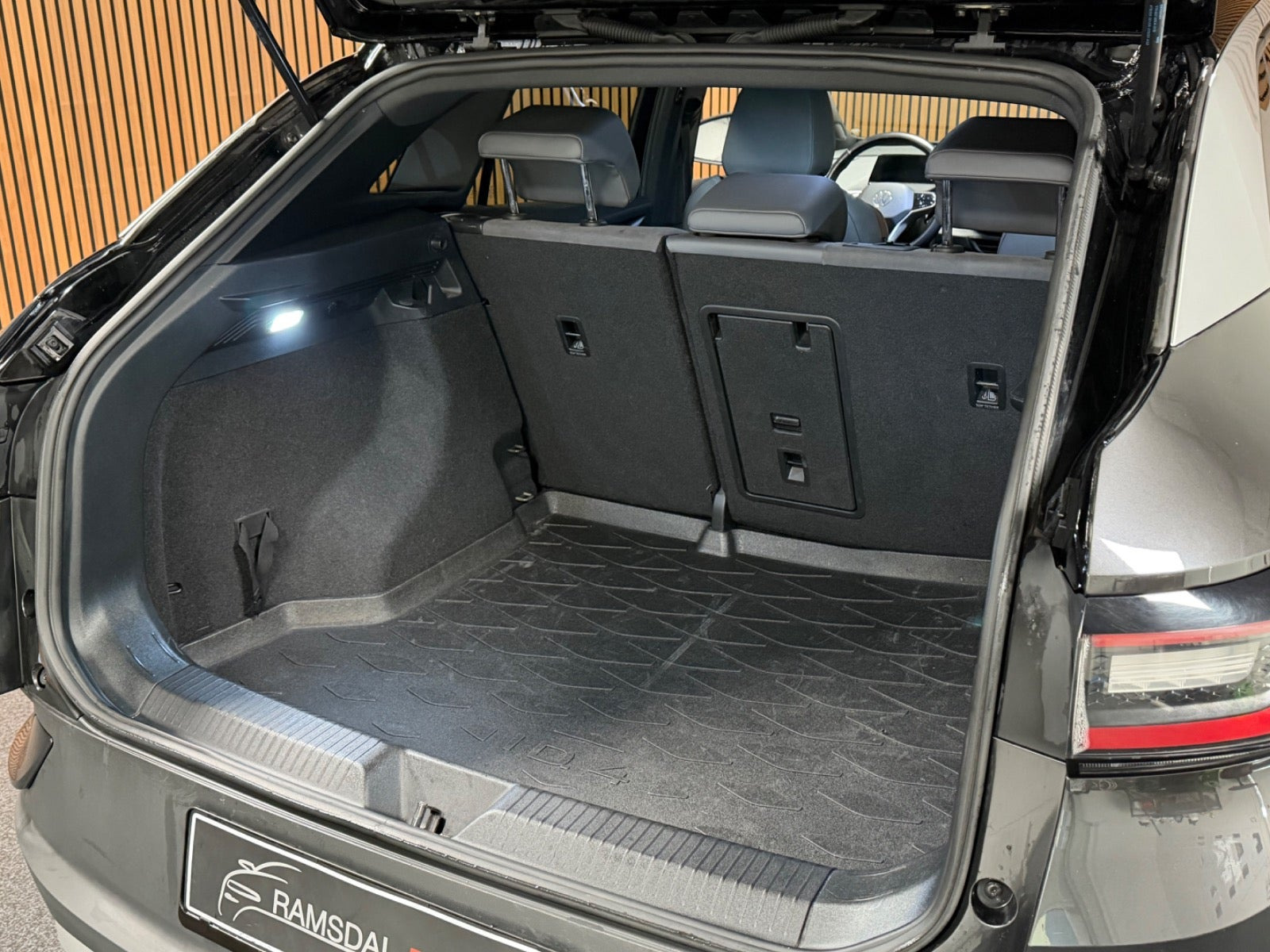Sort VW ID.4 fra 2021