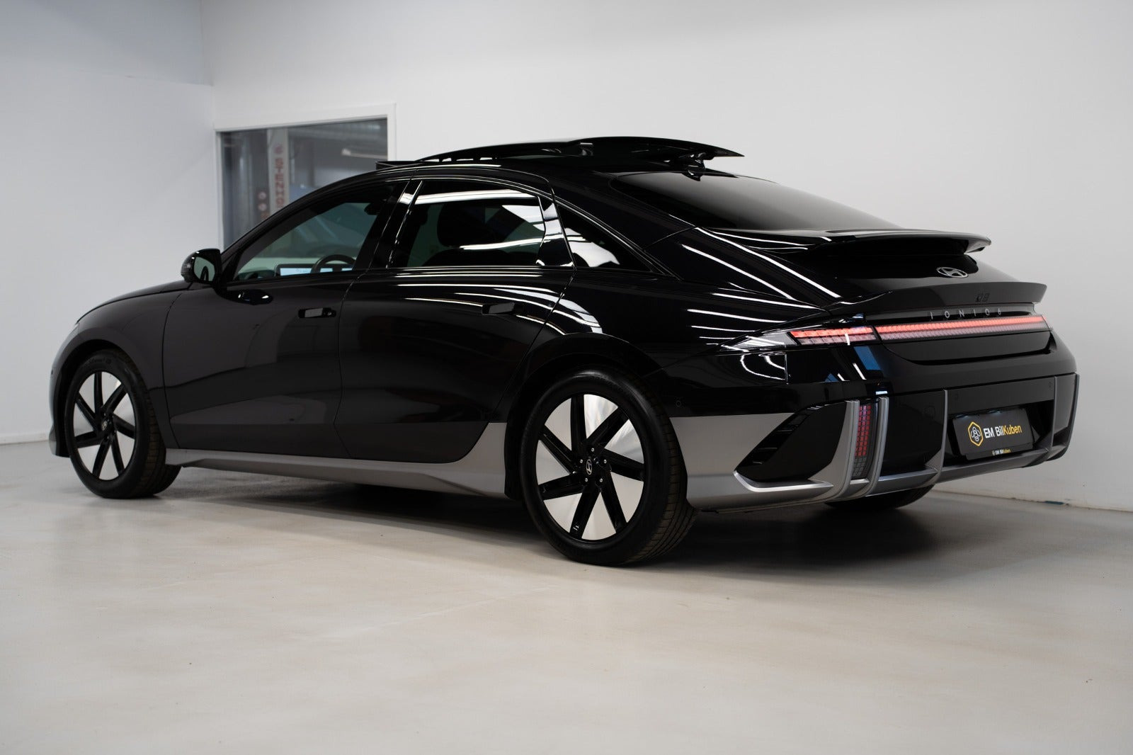 undefined Hyundai Ioniq 6 fra 2023