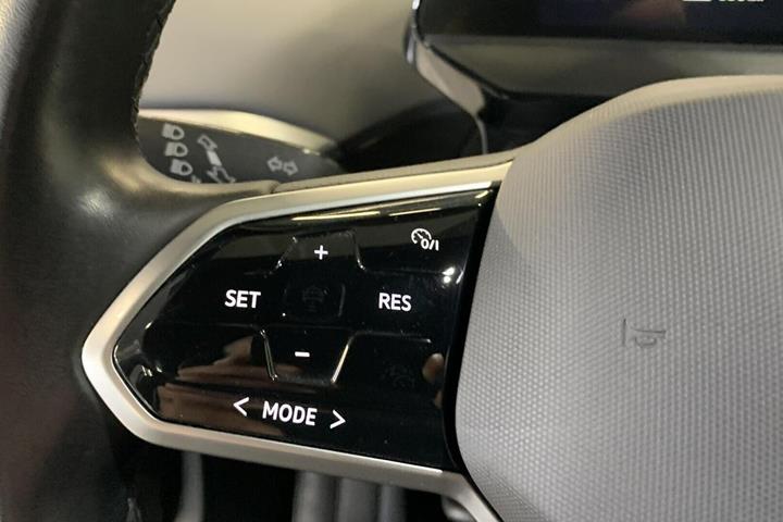 Hvid VW ID.4 fra 2023